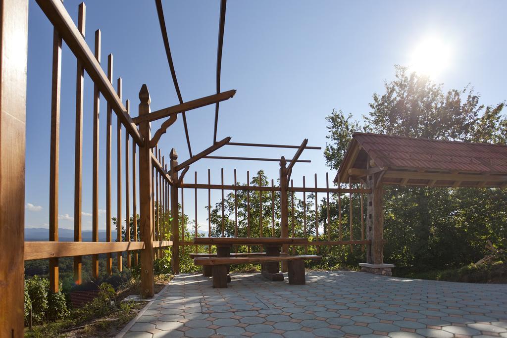 Vineyard Cottage Lustek Novo Mesto Eksteriør bilde